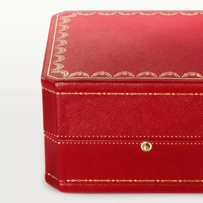 Brož Panthere De Cartier – bílé zlato, smaragdy, onyx, diamanty – Cartier