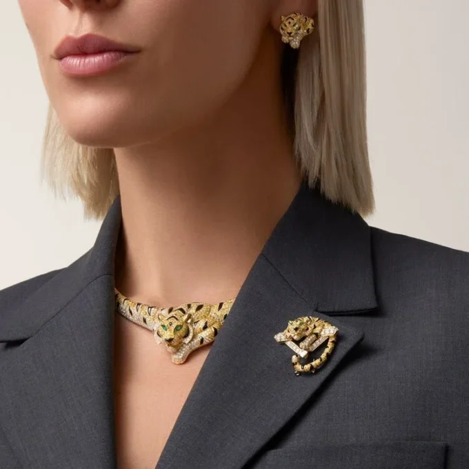 Brož Faune Et Flore De Cartier, žluté, oranžové a hnědé diamanty, pavé