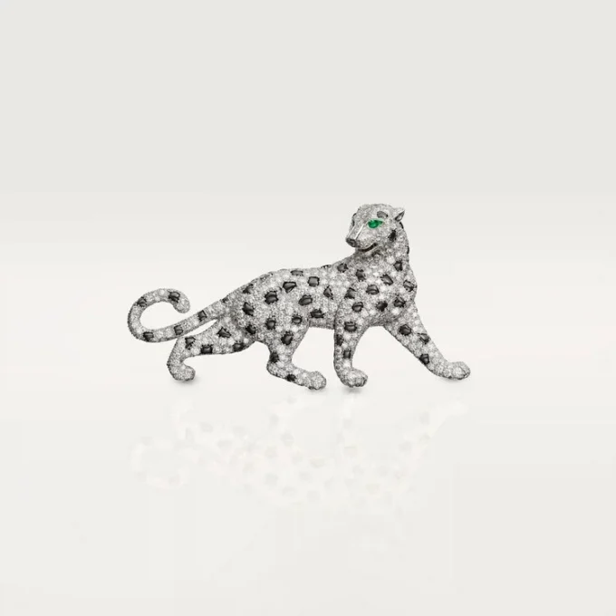 Brož Panthere De Cartier – bílé zlato, smaragdy, onyx, diamanty – Cartier
