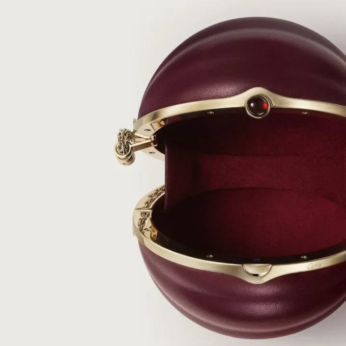 Kulatá taška s gadroonovým motivem, Cartier Soir