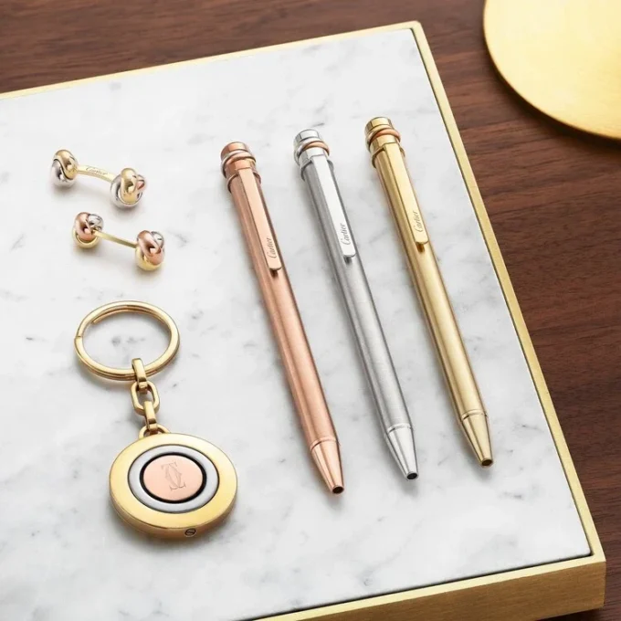 Manžetové knoflíčky Trinity – žluté, růžové a bílé zlato – Cartier