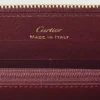 Mezinárodní peněženka na zip, Must De Cartier – vínová telecí kůže, zlaté provedení – Cartier