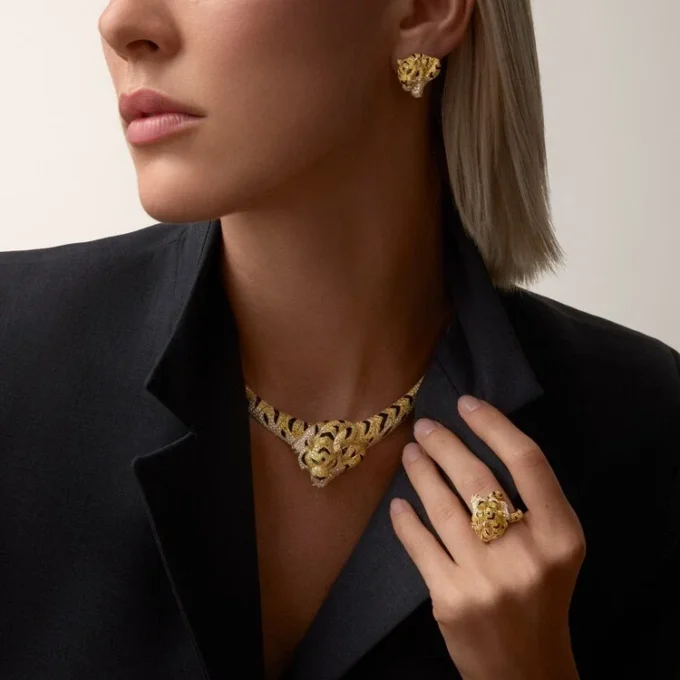Náhrdelník Faune Et Flore De Cartier, žluté, oranžové a hnědé diamanty, pavé