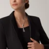 Náhrdelník Panthere De Cartier – bílé zlato, černý lak, smaragdy, onyx, diamanty – Cartier