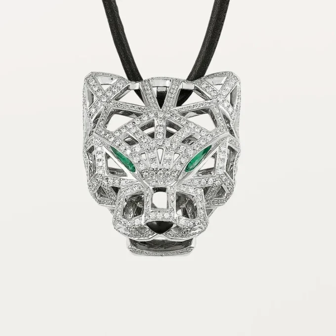 Náhrdelník Panthere De Cartier – bílé zlato, smaragdy, diamanty, onyx – Cartier