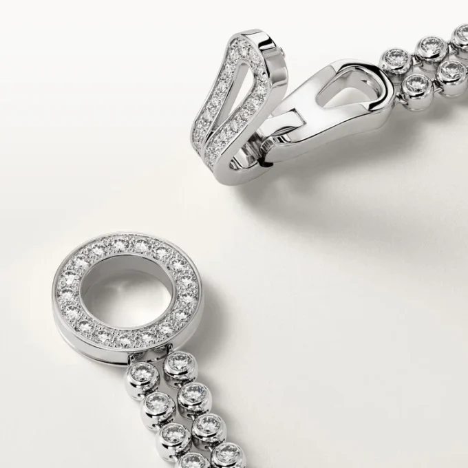 Náramek Agrafe, diamanty v briliantovém brusu, pavé