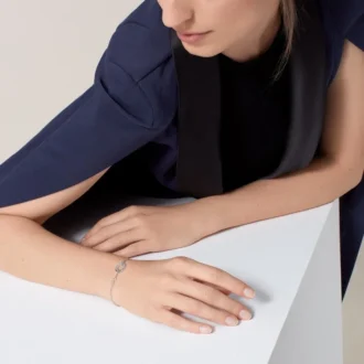Náramek Love – bílé zlato, diamanty – Cartier
