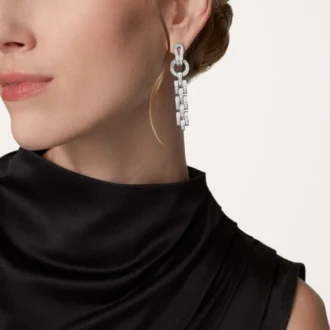 Náušnice Agrafe – bílé zlato, diamanty – Cartier