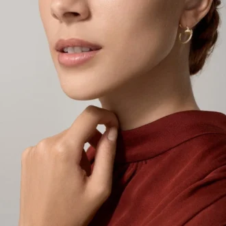 Náušnice Juste Un Clou – žluté zlato, diamanty – Cartier