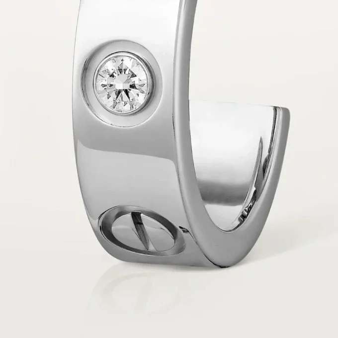Náušnice Love, 2 diamanty – bílé zlato, diamanty – Cartier