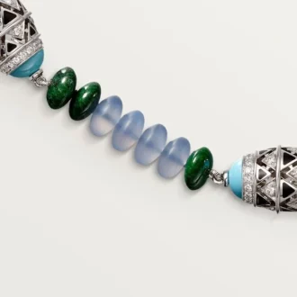 Šperkový náhrdelník – bílé zlato, chalcedon, skarn, tyrkys, černý lak, diamanty – Cartier