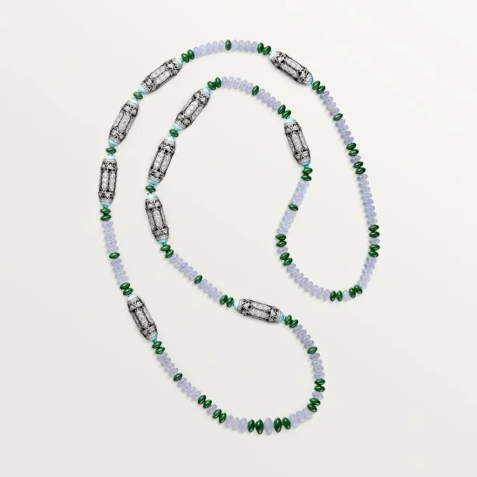 Šperkový náhrdelník – bílé zlato, chalcedon, skarn, tyrkys, černý lak, diamanty – Cartier
