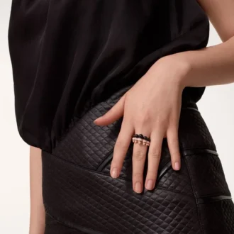 Prsten Clash De Cartier, onyx, extra velký model, diamanty