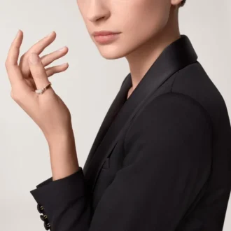 Prsten Panthere De Cartier – růžové zlato, onyx, smaragdy, diamanty – Cartier
