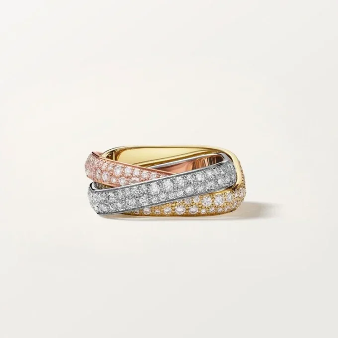 Prsten Trinity Cushion, klasický model, s pavé