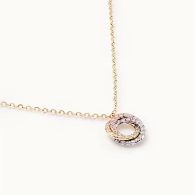Přívěsek Trinity, s pavé